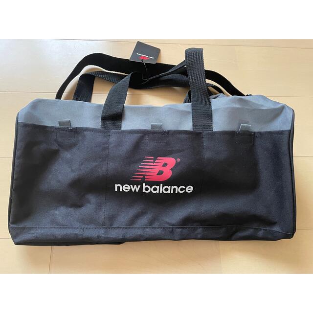 New Balance(ニューバランス)のニューバランス　ボストンバッグ　修学旅行 スポーツ/アウトドアのゴルフ(バッグ)の商品写真