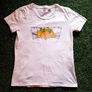 リーバイス(Levi's)のLevi's　リーバイス　Tシャツ　白　Sサイズ(Tシャツ(半袖/袖なし))