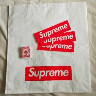 シュプリーム(Supreme)のSupremeショッパー中 ＋トランプ、ステッカー3枚(ノベルティグッズ)