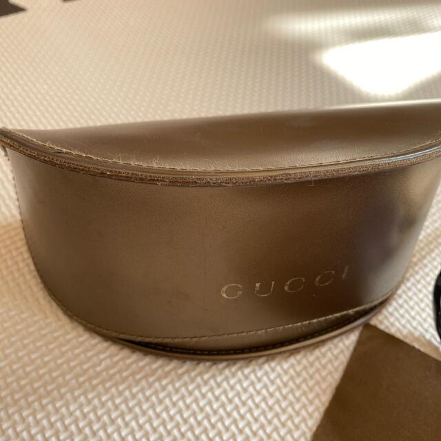 Gucci(グッチ)の値下　GUCCI  グッチ　サングラス レディースのファッション小物(サングラス/メガネ)の商品写真