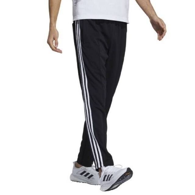 adidas(アディダス)の新品　アディダス　メンズ　上下セット　Mサイズ　黒　ジャージ　Tシャツ メンズのトップス(その他)の商品写真