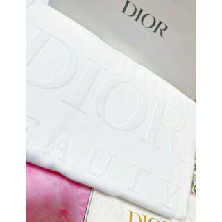 クリスチャンディオール(Christian Dior)の【数量限定品】ディオール ロゴ入り ノベルティ バスタオル(タオル/バス用品)