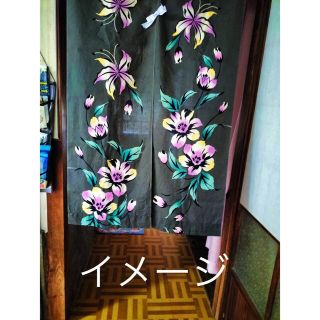 古着物リメイクお洒落な落ち着いたのれん暖簾👘タペストリー　玄関和室にどうぞ💕