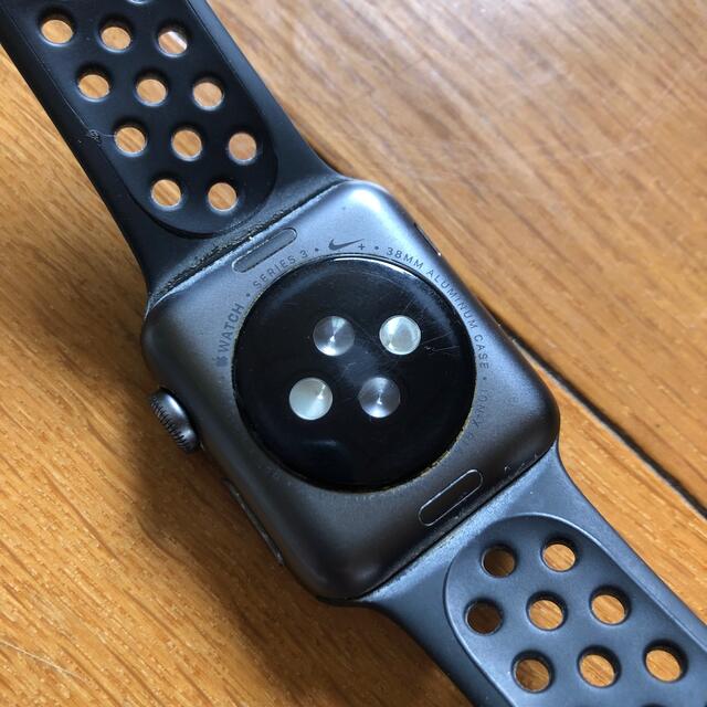 Apple Watch(アップルウォッチ)のApplewatch アップルウォッチ series3 NIKE ジャンク メンズの時計(腕時計(デジタル))の商品写真