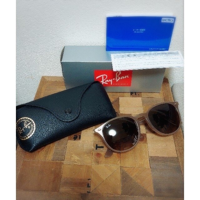 Ray-Ban(レイバン)の正規品Ray-BanレイバンRB4259F-6166/13サングラス レディースのファッション小物(サングラス/メガネ)の商品写真