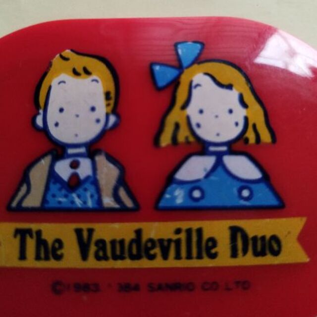 サンリオ(サンリオ)のThe Vaudeville Duoミラー＆コーム エンタメ/ホビーのおもちゃ/ぬいぐるみ(キャラクターグッズ)の商品写真