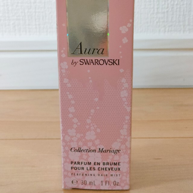 SWAROVSKI(スワロフスキー)のaura swarovski 30ml コスメ/美容の香水(香水(女性用))の商品写真