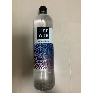 ライフウォーター　LIFE WTR LIFEWATER  1000ml ボトル(登山用品)