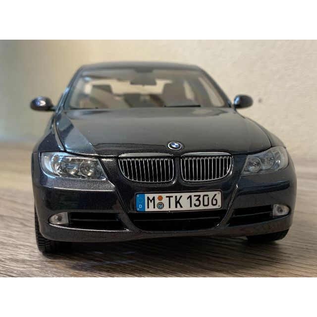 BMW 京商 KYOSHO 1/18 3er/3series ミニカー-