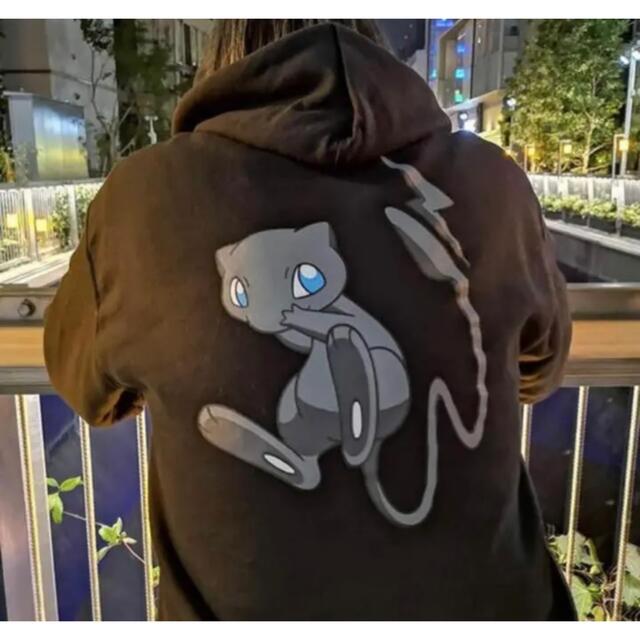 トップスfragment ポケモン ミュウHOODIE  藤原ヒロシ