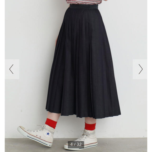 CHILD WOMAN(チャイルドウーマン)のライトオンスデニム　プリーツスカート レディースのスカート(ロングスカート)の商品写真