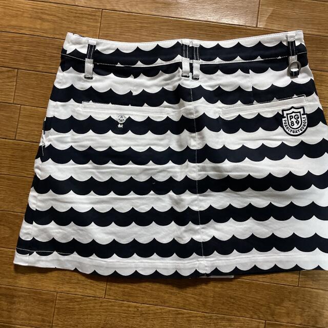 パーリーゲイツのスカートです-
