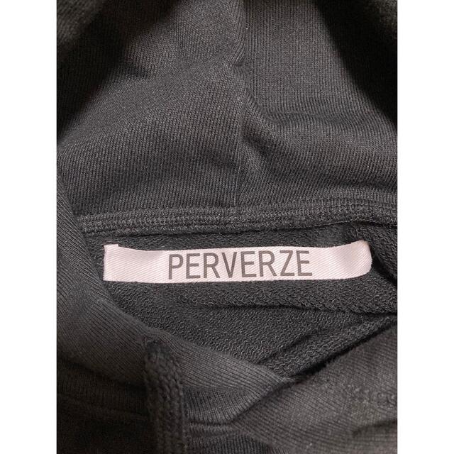 perverze Square Wide Hoodie パーカー レディースのトップス(パーカー)の商品写真