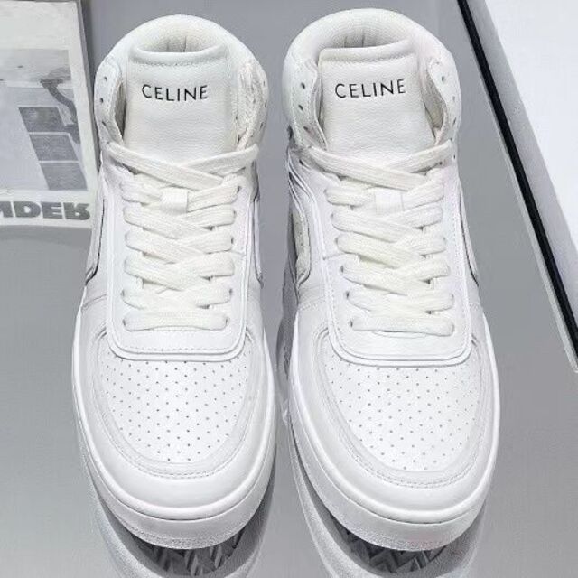 celine(セリーヌ)のCELINE セリーヌ スニーカー レディースの靴/シューズ(スニーカー)の商品写真