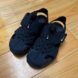 ナイキ(NIKE)の美品　NIKE キッズ　サンダル(サンダル)