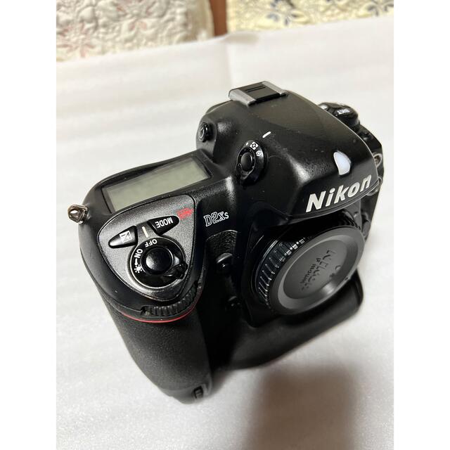 良品！完動品！Nikon D2Xs！まだまだ現役！サブ機等に最高だと思います！