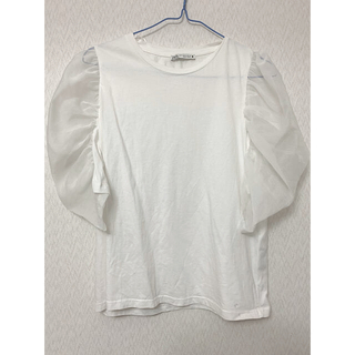 ザラ(ZARA)のZARA  コンビ素材オーガンザトップス　ホワイト　M size(Tシャツ(半袖/袖なし))