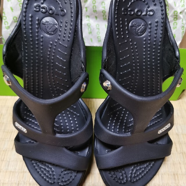 crocs(クロックス)のcrocs　サンダル レディースの靴/シューズ(サンダル)の商品写真