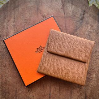 エルメス(Hermes)のHERMES エルメス バスティア エプソンコインケースブラウン系MIEL 蜜色(コインケース)