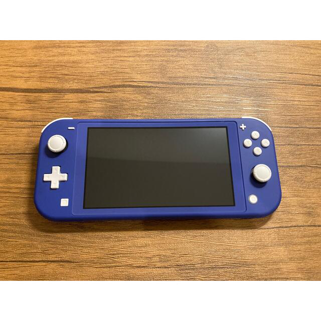 Nintendo Switch LITE &どうぶつの森 エンタメ/ホビーのゲームソフト/ゲーム機本体(家庭用ゲーム機本体)の商品写真