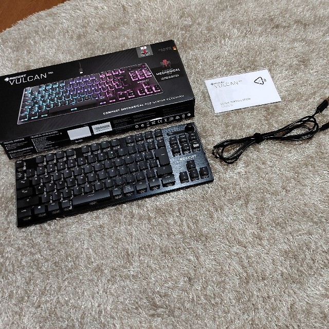 ー品販売 ROCCAT Vulcan TKL RED JP ROC-12-285 PCパーツ ー品販売 ROCCAT Vulcan TKL RED JP ROC-12-285 PCパーツ