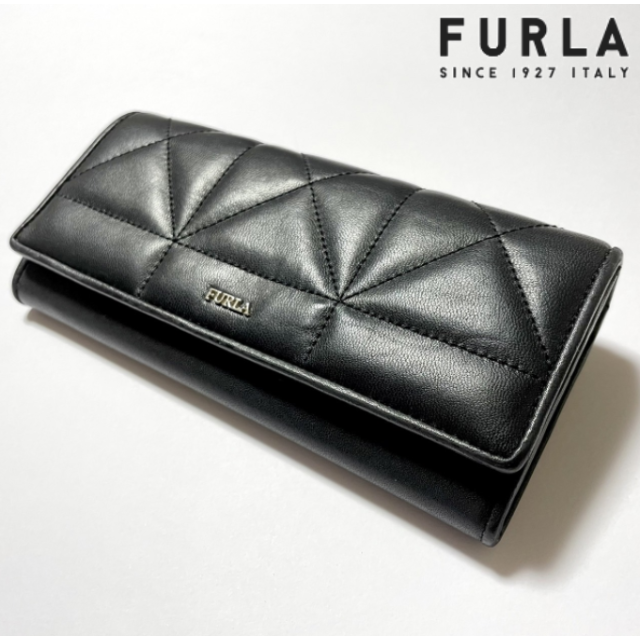 Furla(フルラ)の【匿名配送】フルラ　2つ折り財布 レディースのファッション小物(財布)の商品写真