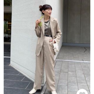 なとりか×y/m チェック柄ジャケット、チェック柄ストレートパンツ