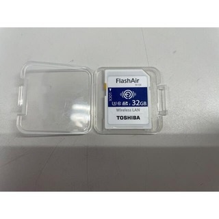 トウシバ(東芝)のWifi付　SDカード　Flashair W-04 32GB 生産中止品(その他)