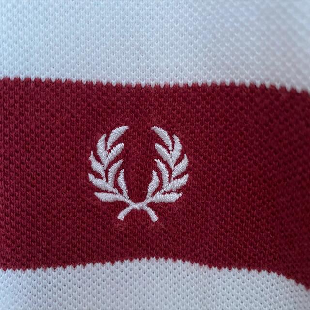 FRED PERRY(フレッドペリー)のFRED PERRY　ポロシャツ 半袖　ワンポイントロゴ　刺繍　ボーダー　レア メンズのトップス(ポロシャツ)の商品写真