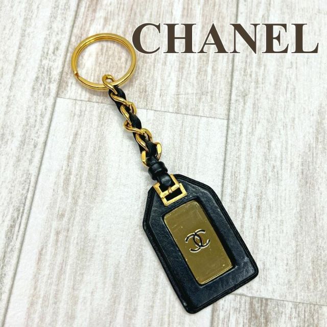 2022新入荷 CHANEL - シャネル CHANEL キーホルダー プレート ココ