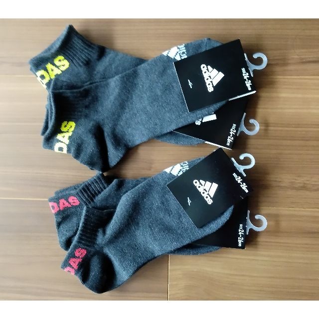 adidas(アディダス)の【新品】 4足組 adidas アディダス★メンズソックス 24~26cm★福助 メンズのレッグウェア(ソックス)の商品写真