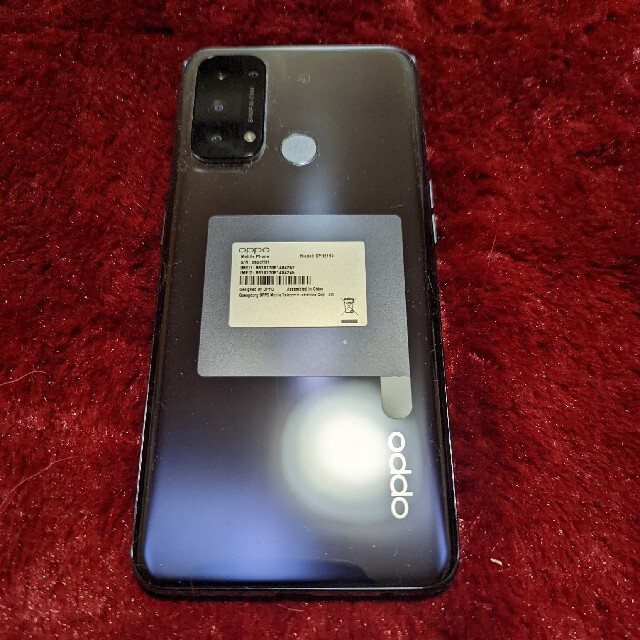 OPPO(オッポ)のOPPO Reno5A シルバーブラック 美品 納品書付き スマホ/家電/カメラのスマートフォン/携帯電話(スマートフォン本体)の商品写真