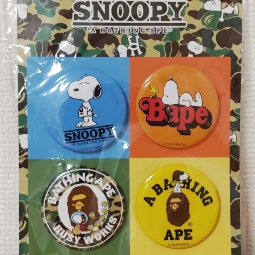 伊勢丹コラボ限定☆A BATHING APE × SNNOPYノベルティ缶バッチ