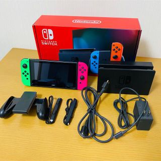 ニンテンドースイッチ(Nintendo Switch)のNintendo Switch 任天堂　美品(家庭用ゲーム機本体)