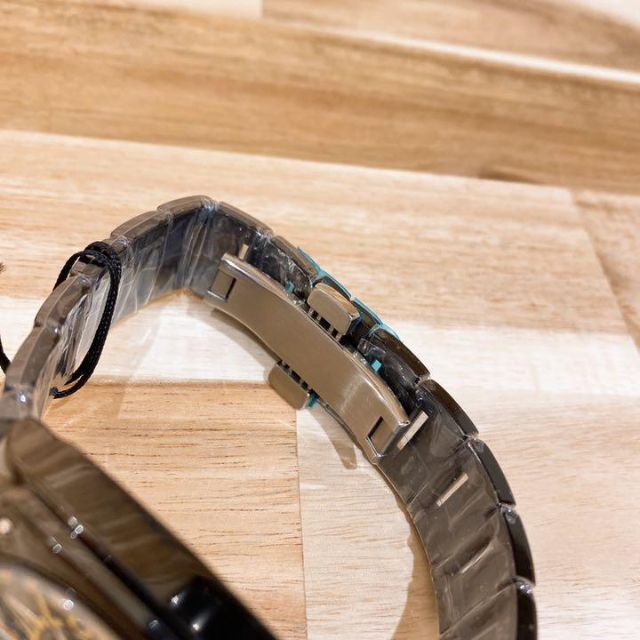新品未使用 MARSHAL マーシャル 腕時計 丸文字 タグ付き 黒 黄 メンズの時計(腕時計(アナログ))の商品写真