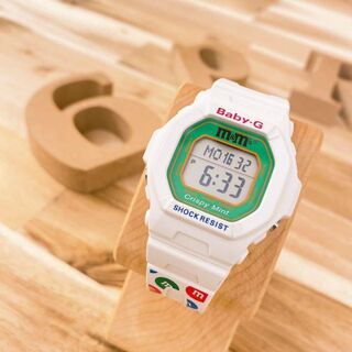 カシオ(CASIO)の稀少カシオ×エムアンドエムズ コラボ腕時計BG-5600BK白カラフル緑ブルー青(腕時計)