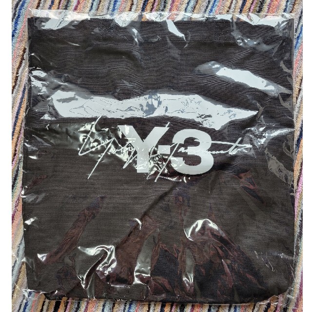 Y-3(ワイスリー)の新品！未開封！Y-3トートバッグ黒 メンズのバッグ(トートバッグ)の商品写真