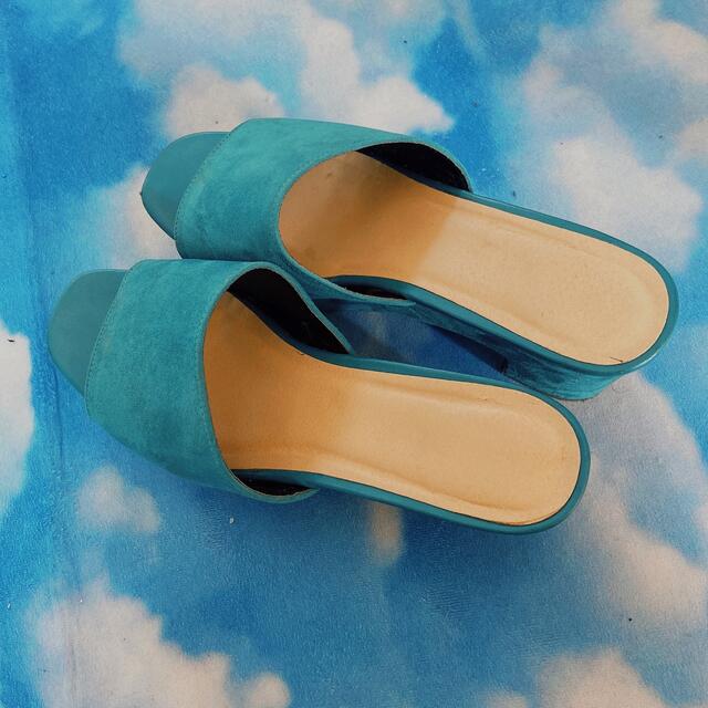 GU(ジーユー)のGU  青い厚底ヒール レディースの靴/シューズ(ハイヒール/パンプス)の商品写真