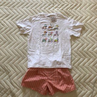 ユニクロ(UNIQLO)のユニクロ！すみっコぐらしティシャツと短パンセット！(Tシャツ/カットソー)