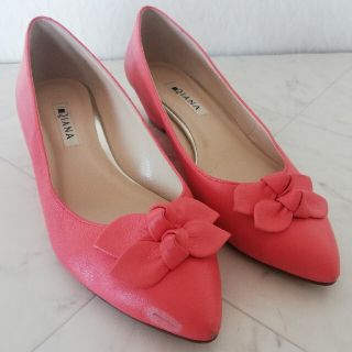 ダイアナ ローヒールパンプスの通販 400点以上 | DIANAを買うならラクマ