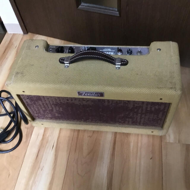 Fender Reverb Box(Tweed color)