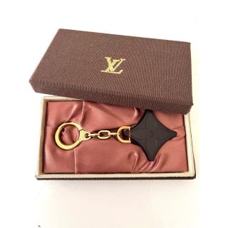 ルイヴィトン(LOUIS VUITTON)の専用未使用★ルイヴィトン　キーリング(キーホルダー)