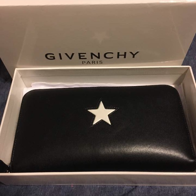 メンズ GIVENCHY givenchy 美品 starの通販 by monroe shop ...