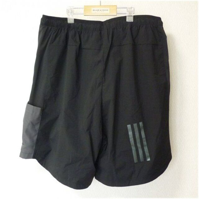 adidas(アディダス)の新品未使用●(O)(XL)アディダス黒ウーヴンハーフパンツ/ポケット3個 メンズのパンツ(ショートパンツ)の商品写真