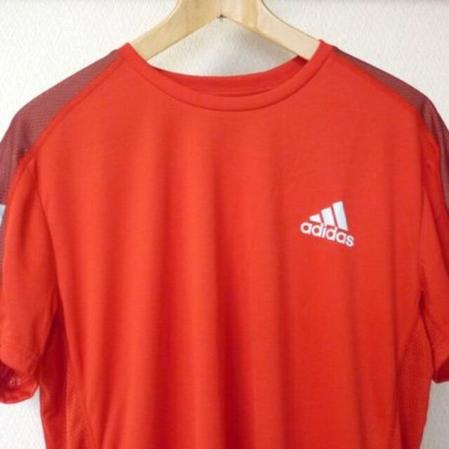 adidas(アディダス)の新品◆(L)アディダス 赤/レッド Tシャツ メンズのトップス(Tシャツ/カットソー(半袖/袖なし))の商品写真