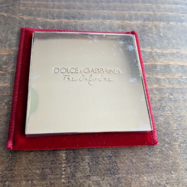 DOLCE&GABBANA(ドルチェアンドガッバーナ)のDOLCE&GABBANA ミラー　ノベルティ レディースのファッション小物(ミラー)の商品写真