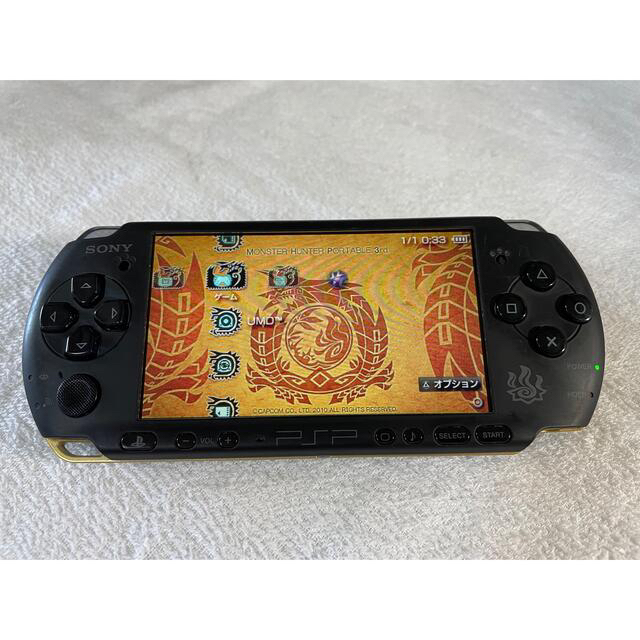 PlayStation Portable(プレイステーションポータブル)のレア PSP-3000(PSP-3000MHB) ハンターズモデル エンタメ/ホビーのゲームソフト/ゲーム機本体(携帯用ゲーム機本体)の商品写真
