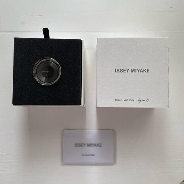 ISSEY MIYAKE glass watch