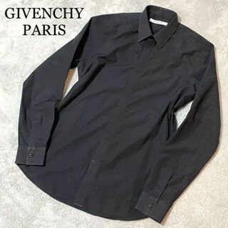 ジバンシィ(GIVENCHY)のGIVENCHY PARIS　星柄刺繍　ブラックシャツ　スターデザイン　39(シャツ)