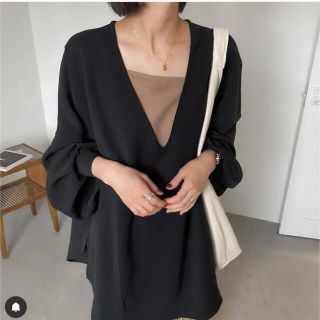 トゥデイフル(TODAYFUL)のYUKI様専用 cft. Vneck over 2way BL black(カットソー(長袖/七分))